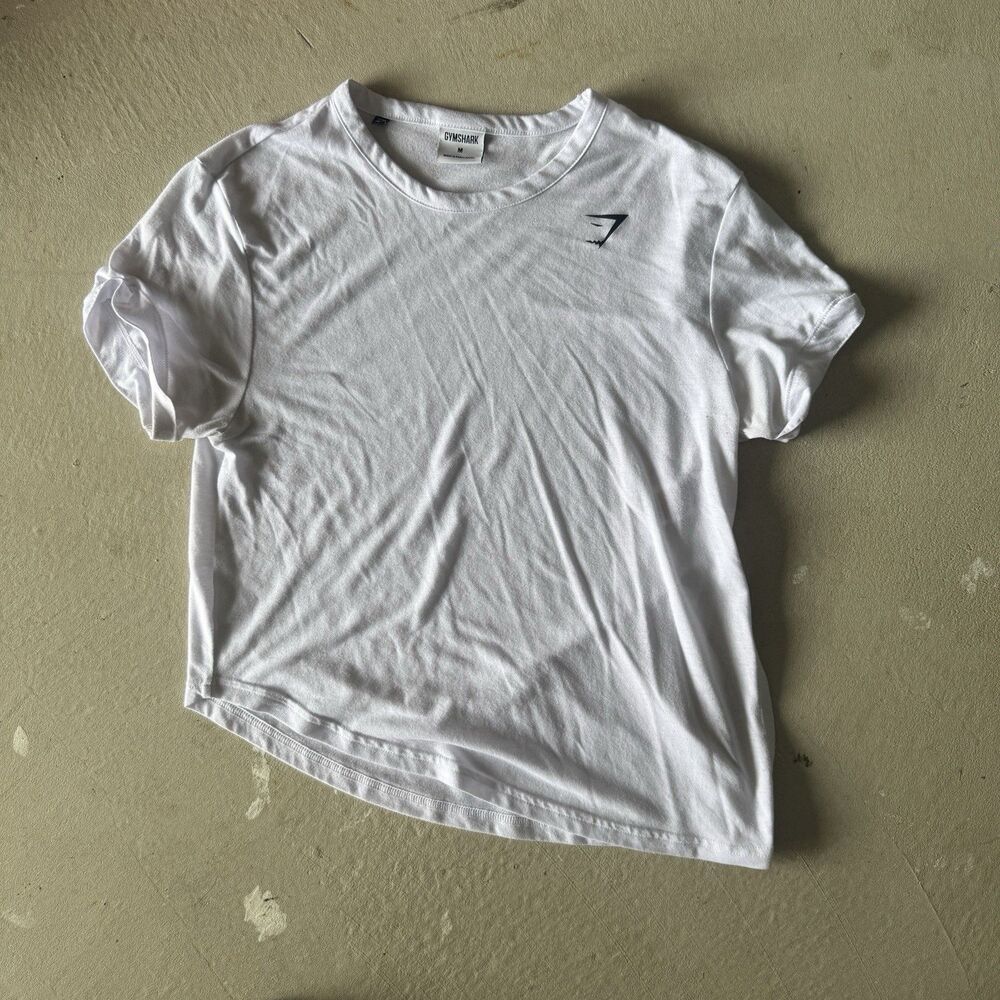 Women’s Gymshark Asymmetric White Short Sleeve Athletic Shirt Size Medium